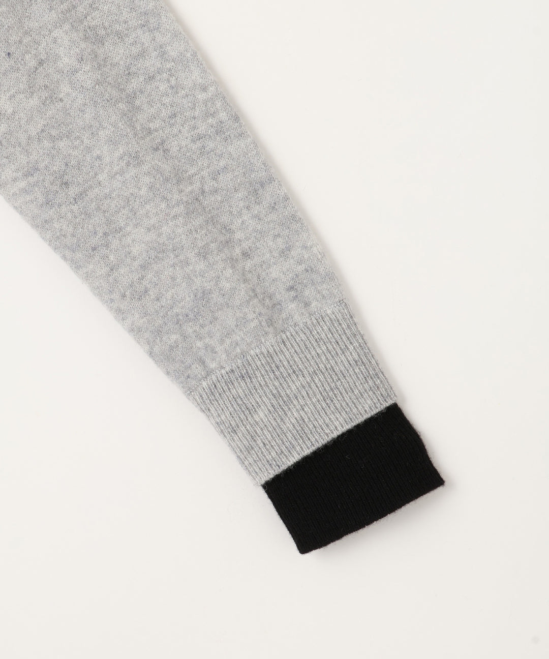 カーディガンレイヤードニット