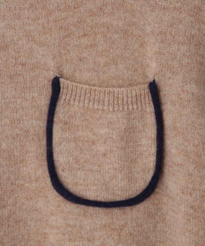 配色パイピングニット