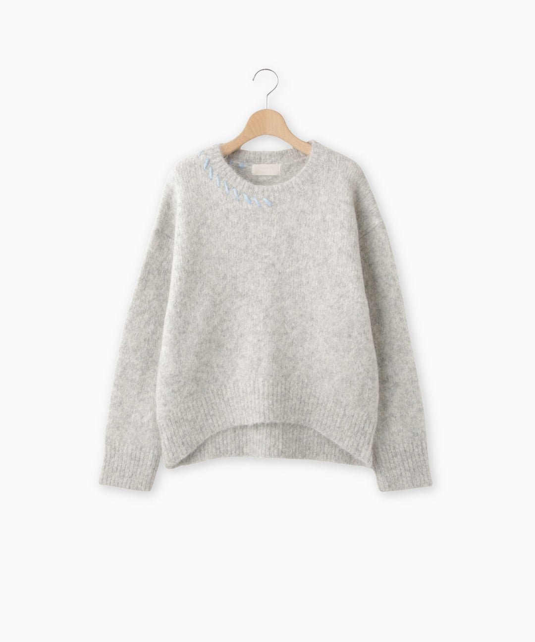 アルパカ混ハンドステッチニット