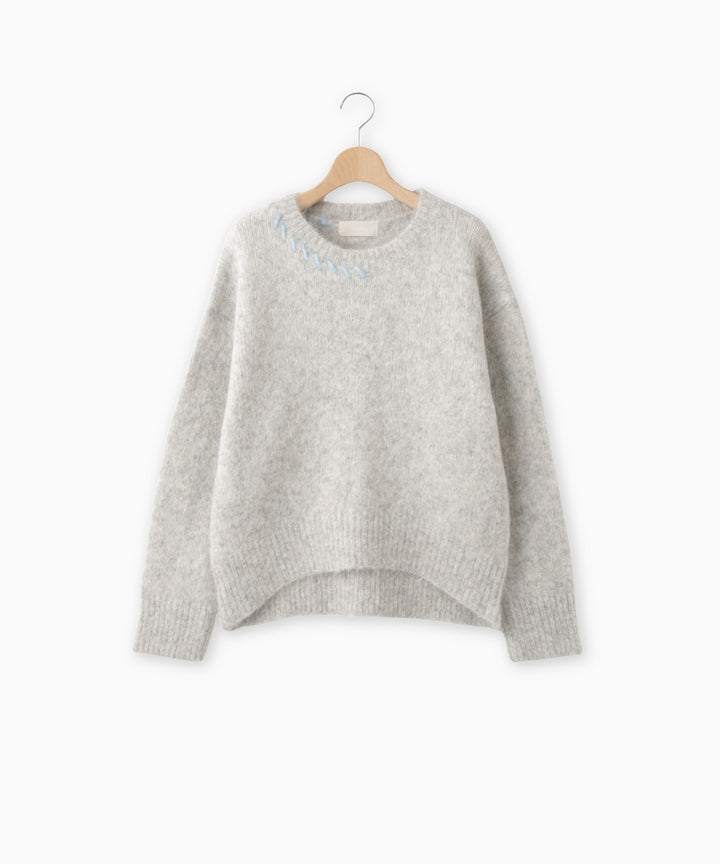 アルパカ混ハンドステッチニット