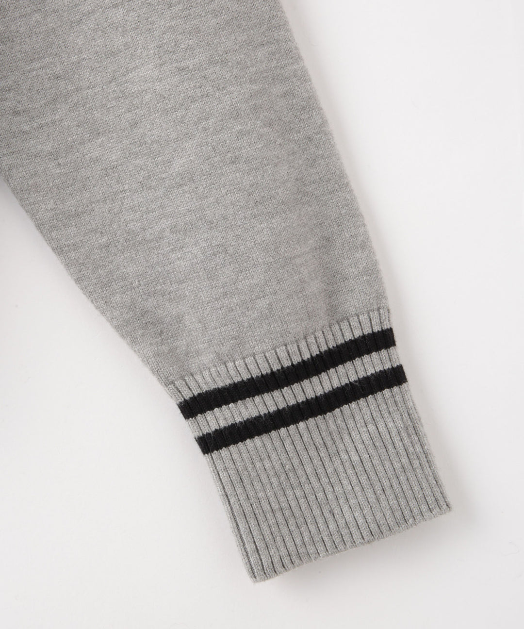 2WAYバックロゴハイゲージニット