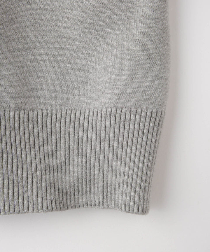 2WAYバックロゴハイゲージニット