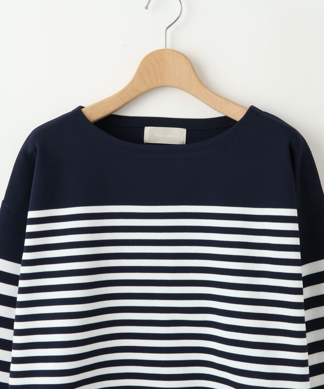 クルーネックボーダートップス