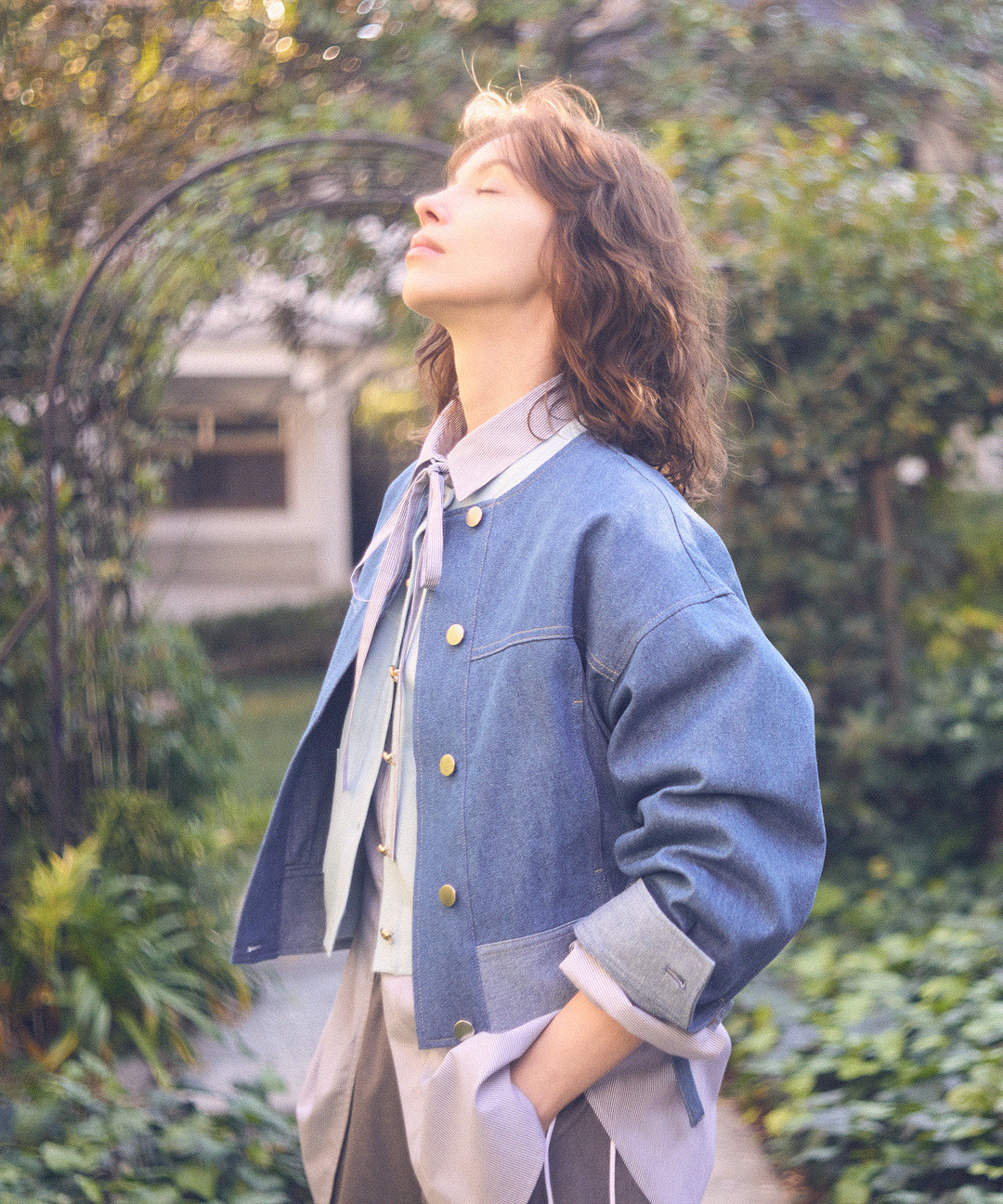 配色パイピングパンツ