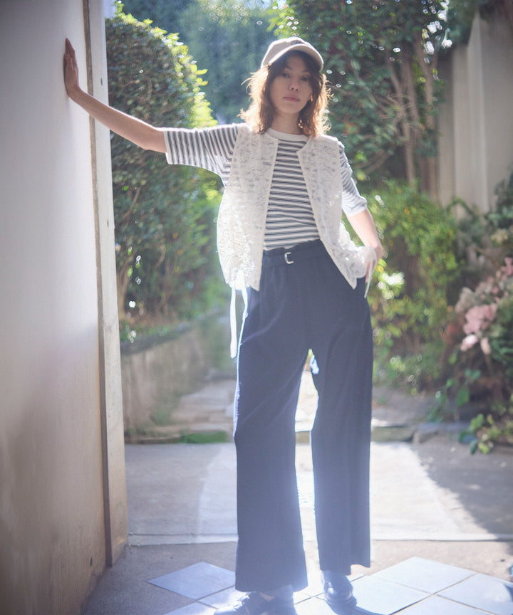 ストレートシルエットパンツ