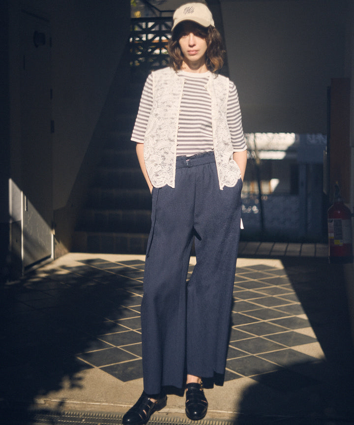 ストレートシルエットパンツ