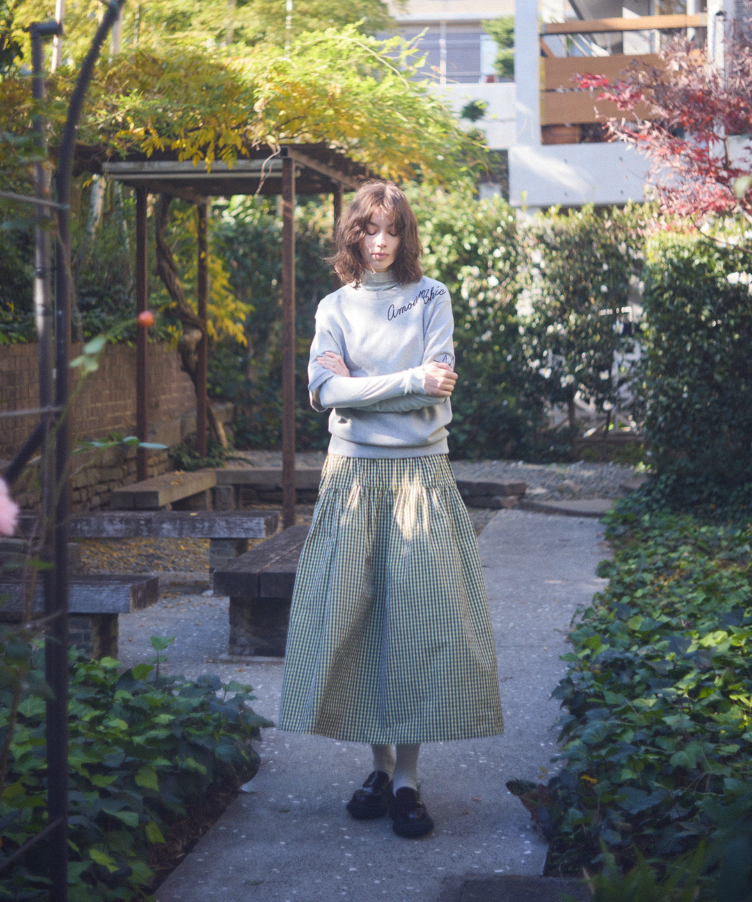 モチーフ刺繍スウェットトップス