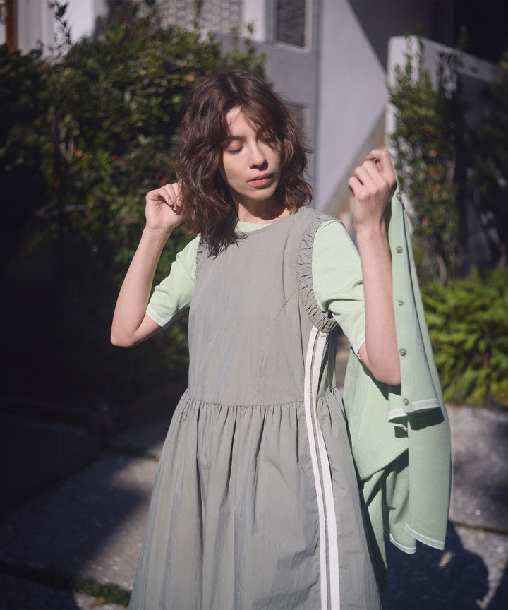 サイドラインノースリーブワンピース