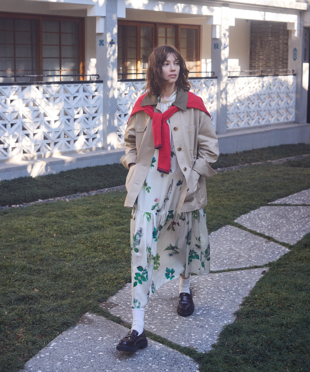 ボタニカルプリントノースリーブワンピース