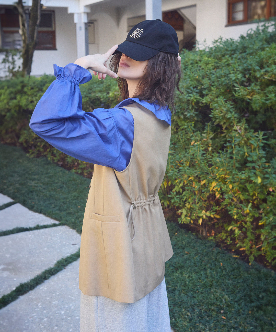 シアービッグカラーギャザーブラウス