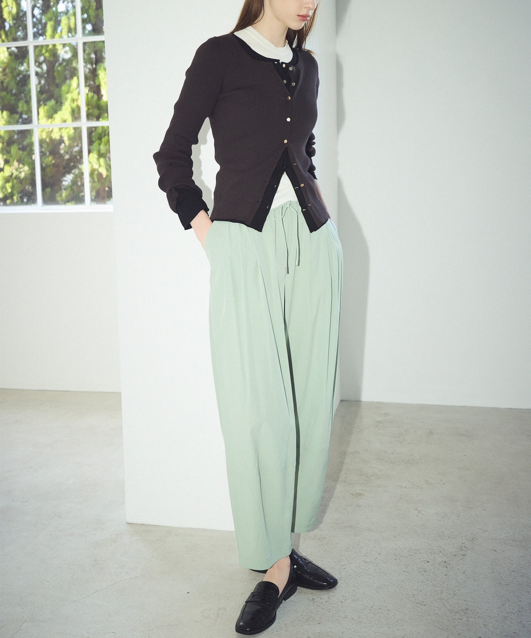 ギャザータックパラシュートパンツ