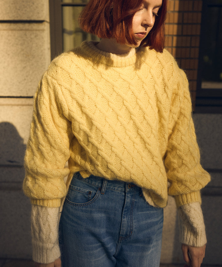 モヘア混ケーブルニット