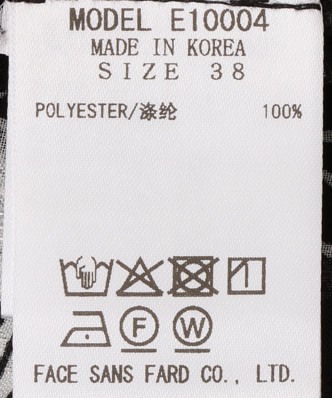 プリントボウタイブラウス