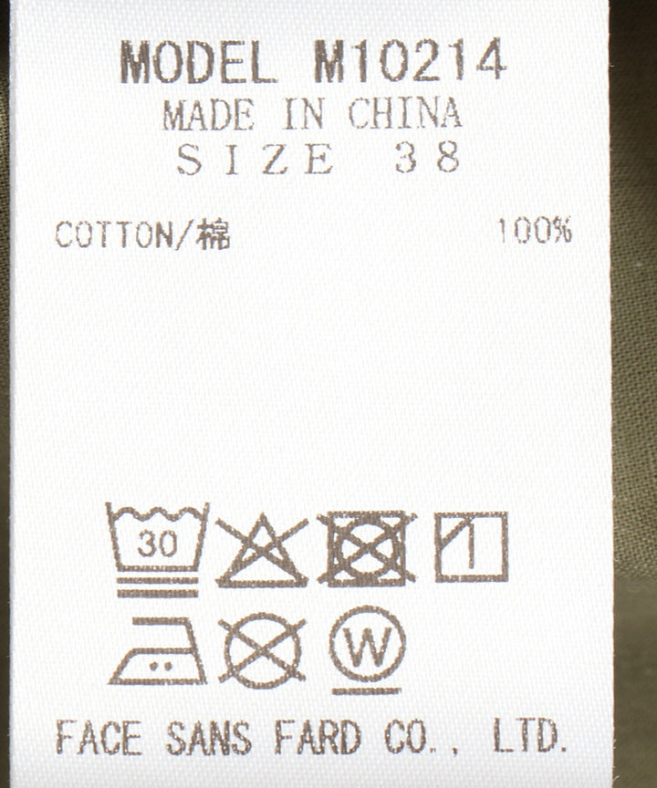 バッグロゴシャツ