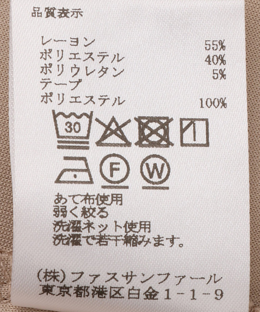 ロゴ刺繍ダンボールフーディー